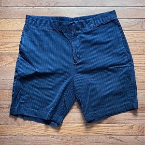 Gap Shorts - Navy Blue w/ White Stripes (35W)